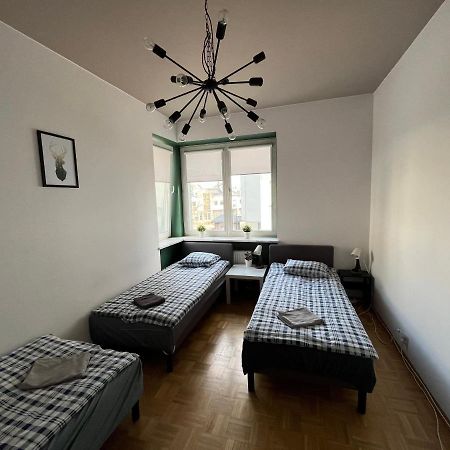 Auberge de jeunesse Pokoje Nowoursynowska à Varsovie Extérieur photo
