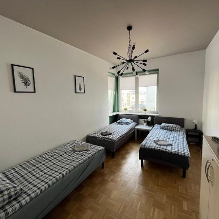 Auberge de jeunesse Pokoje Nowoursynowska à Varsovie Extérieur photo