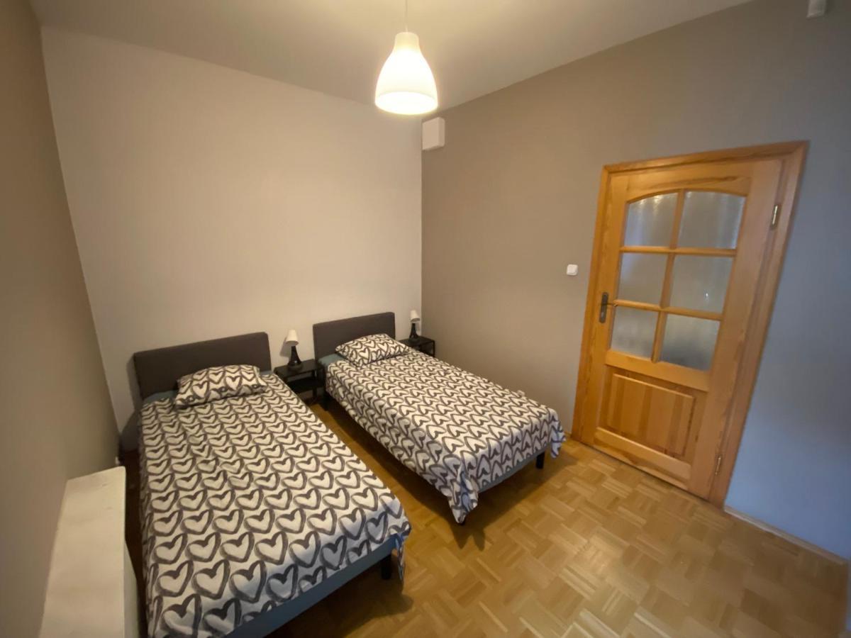 Auberge de jeunesse Pokoje Nowoursynowska à Varsovie Extérieur photo