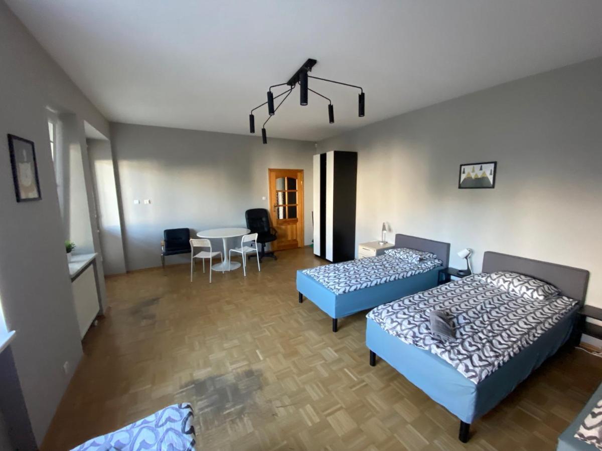 Auberge de jeunesse Pokoje Nowoursynowska à Varsovie Extérieur photo