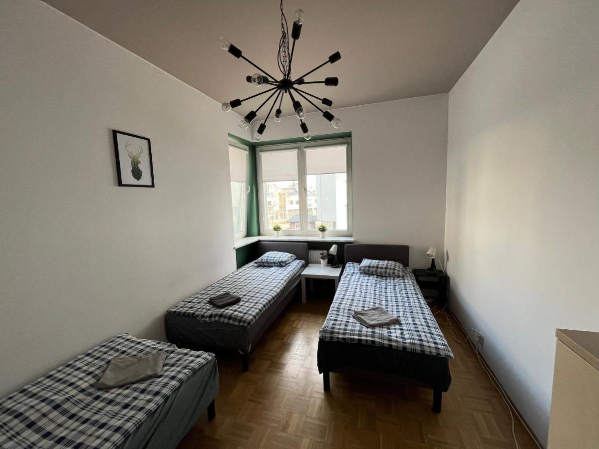 Auberge de jeunesse Pokoje Nowoursynowska à Varsovie Extérieur photo